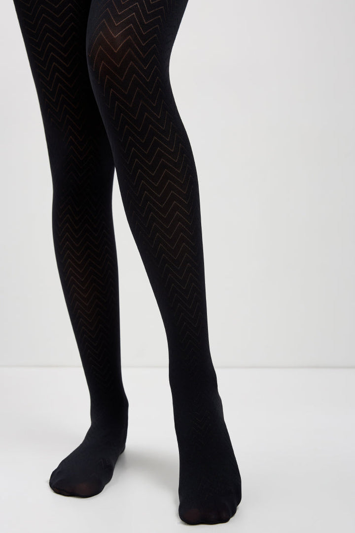 #color_nero-black