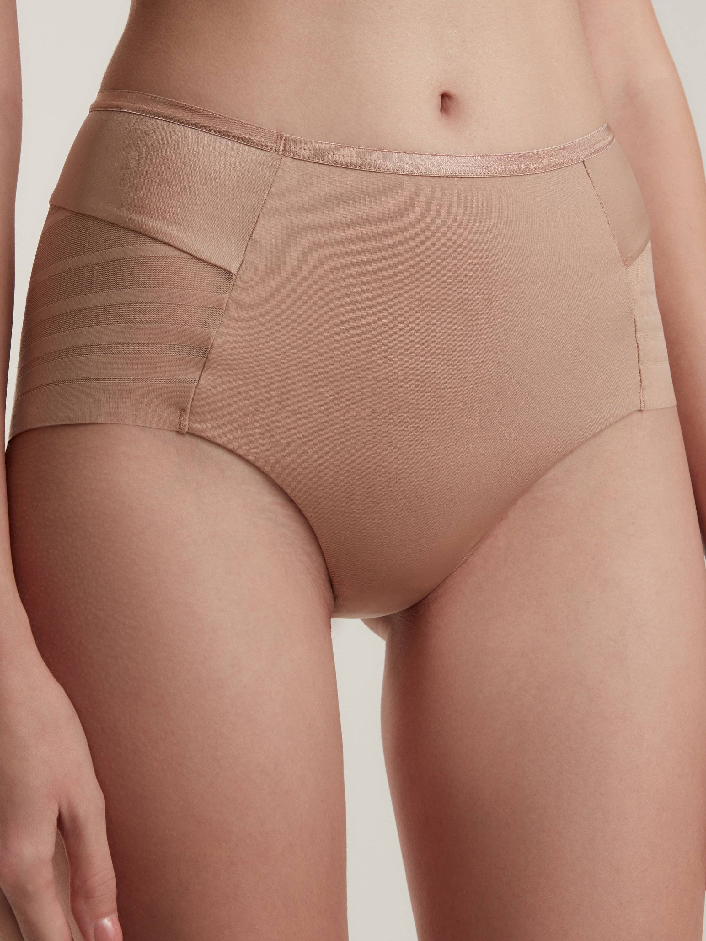 #color_flesh-colored