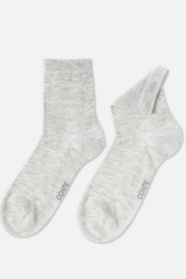 #color_light-gray