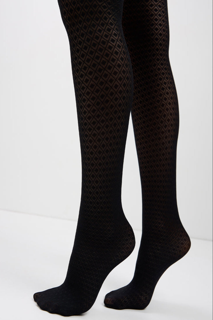 #color_nero-black