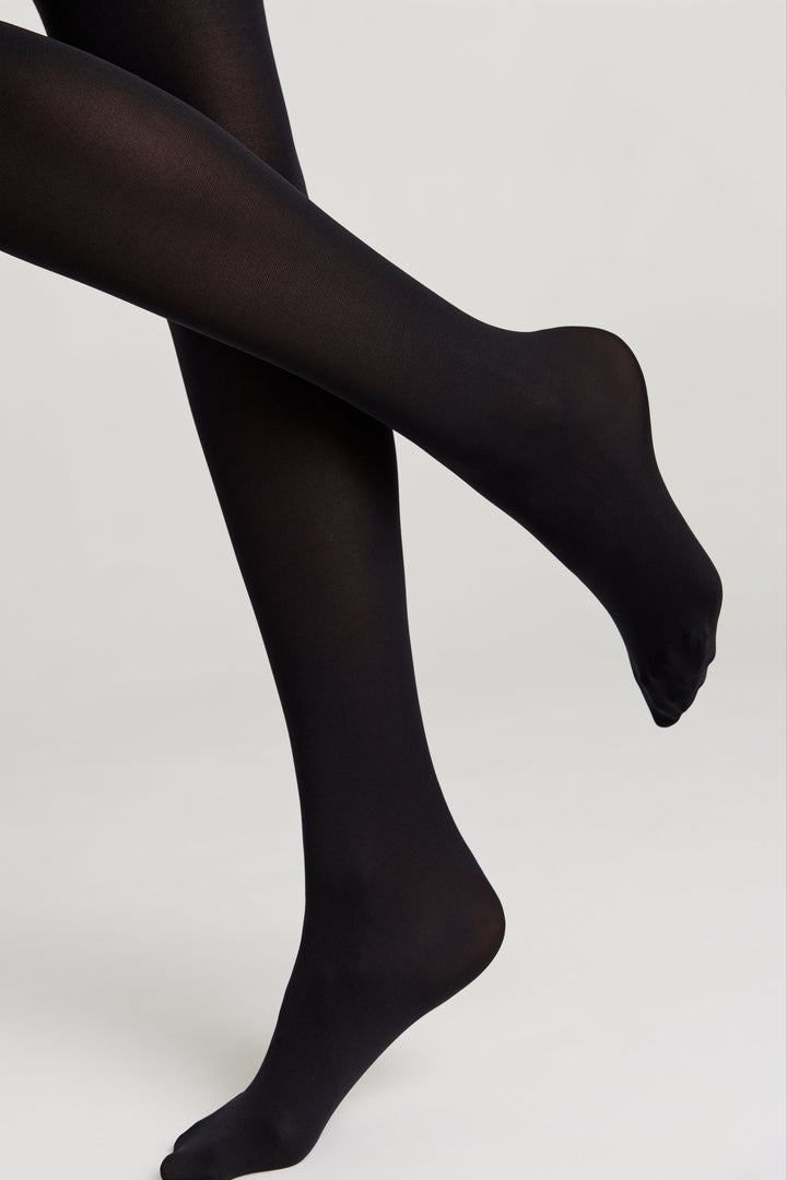 #color_nero-black