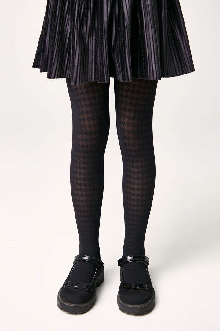 #color_nero-black