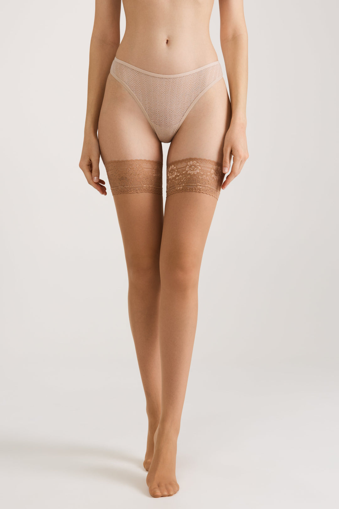 #color_natural-nude