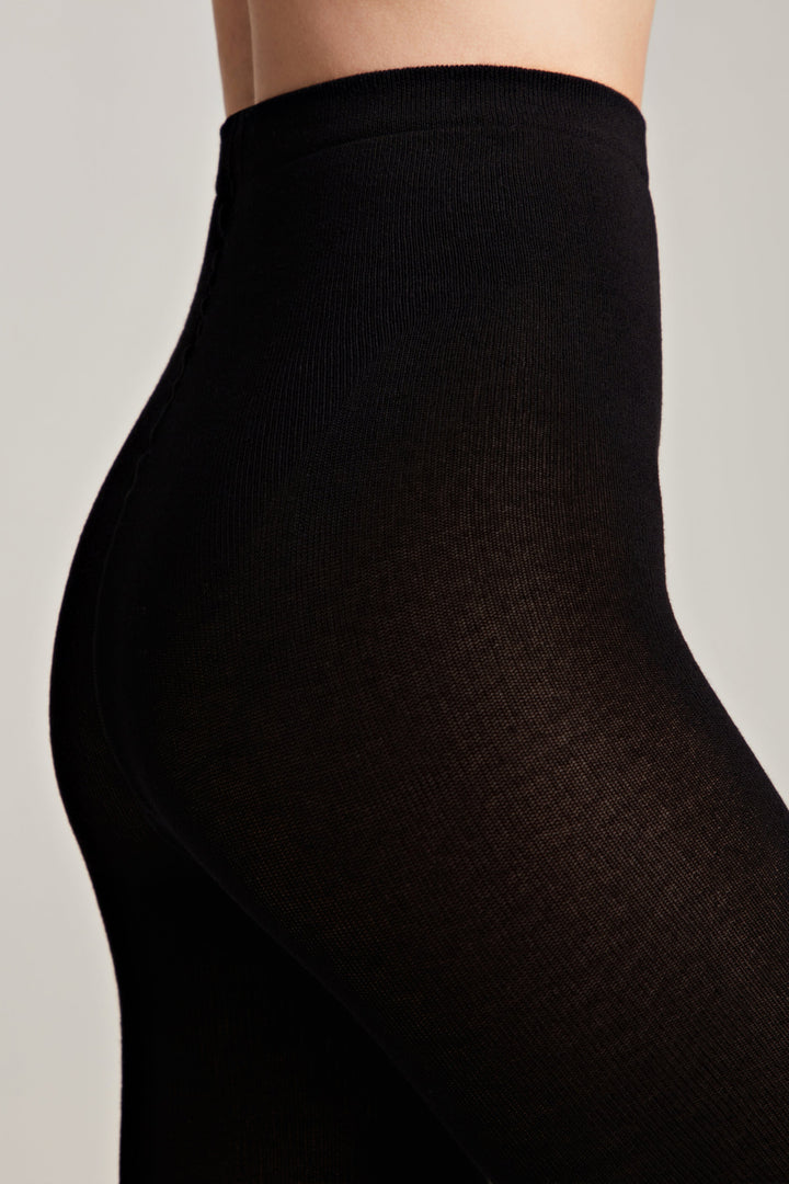 #color_nero-black