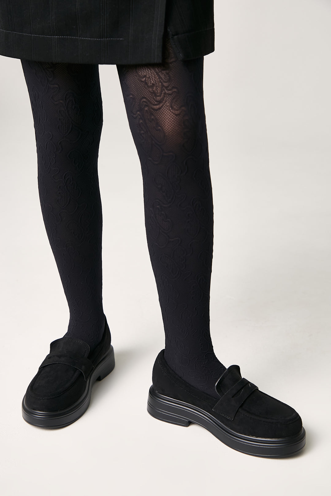 #color_nero-black