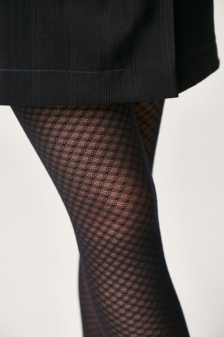 #color_nero-black