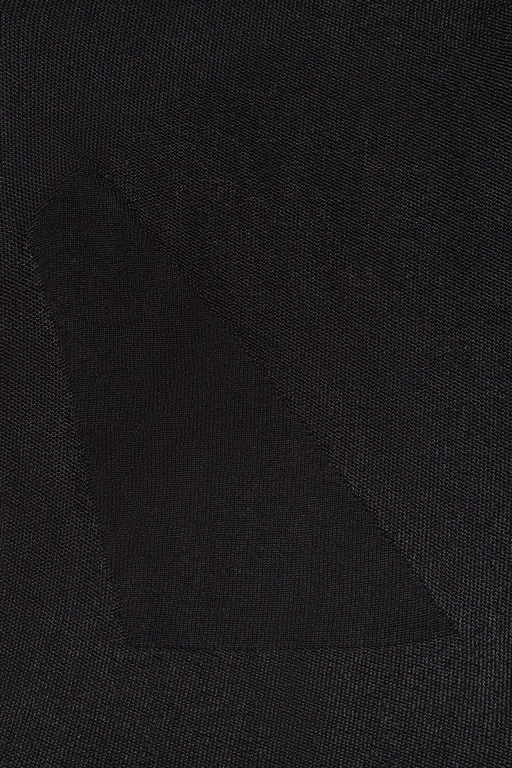 #color_nero-black