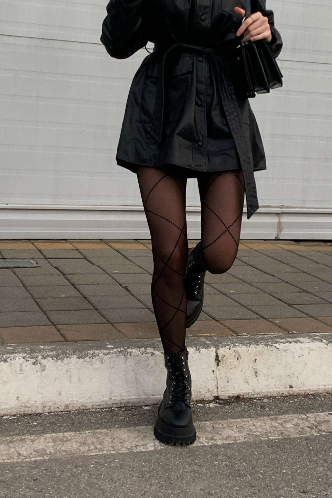 #color_nero-black