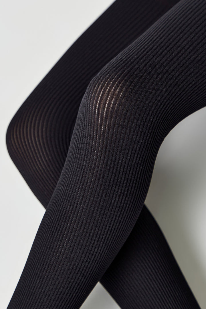 #color_nero-black
