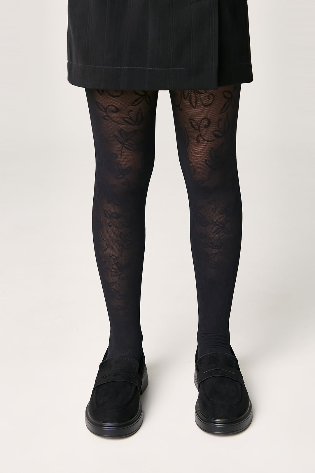 #color_nero-black