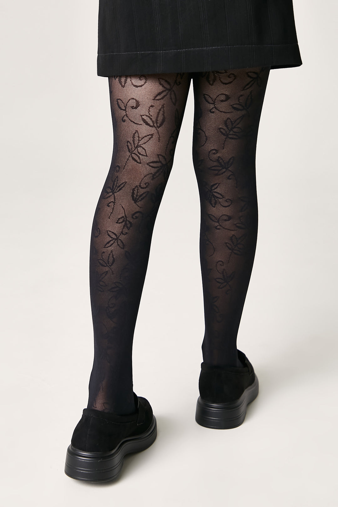 #color_nero-black
