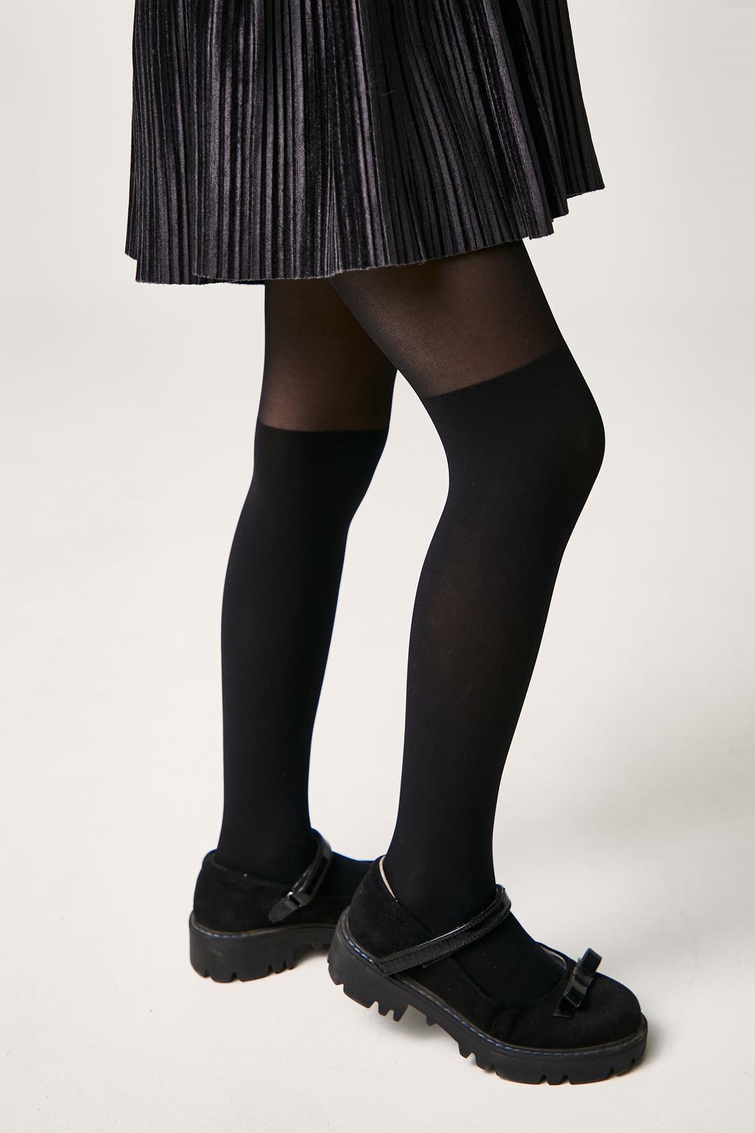 #color_nero-black