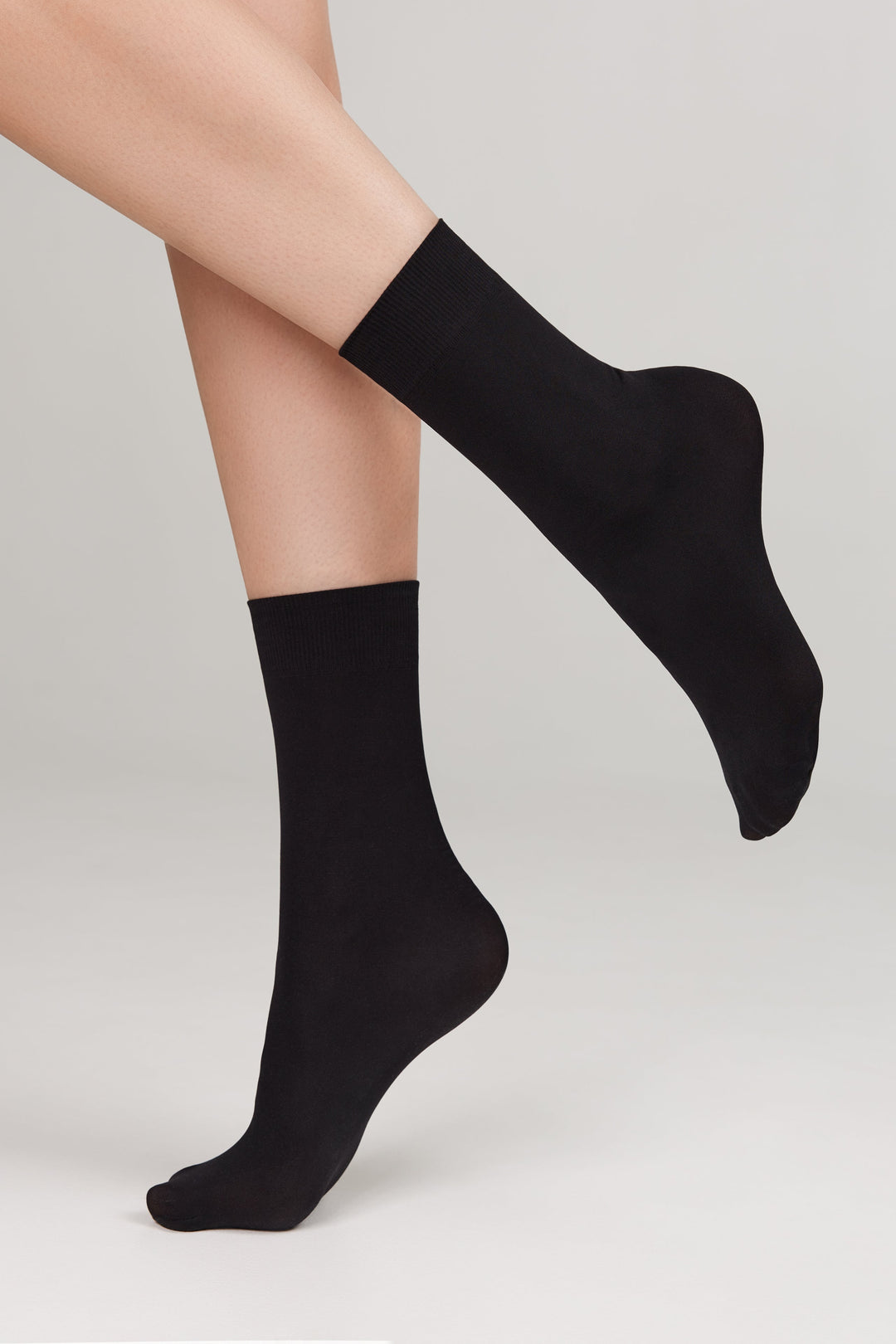 #color_nero-black