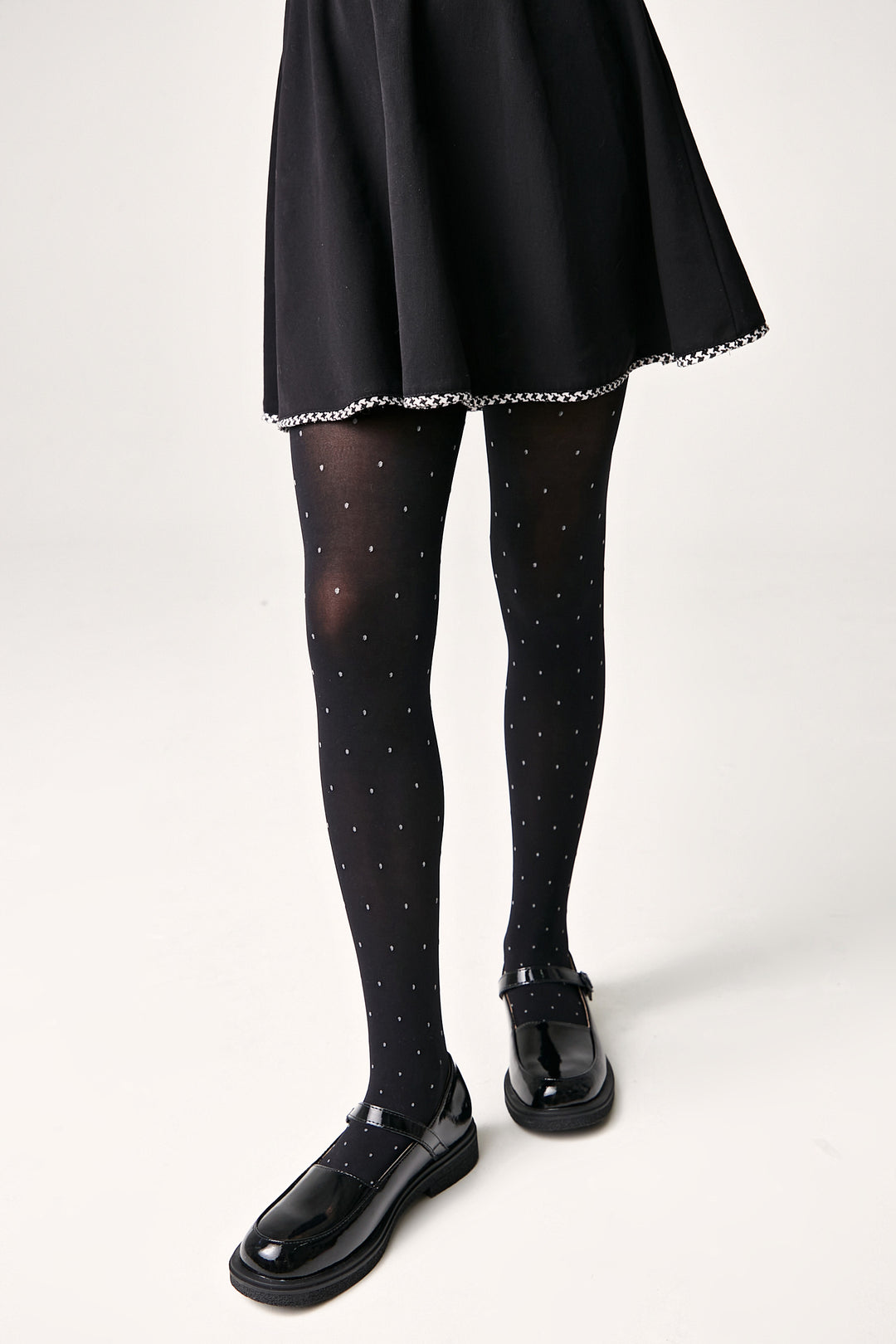 #color_nero-black
