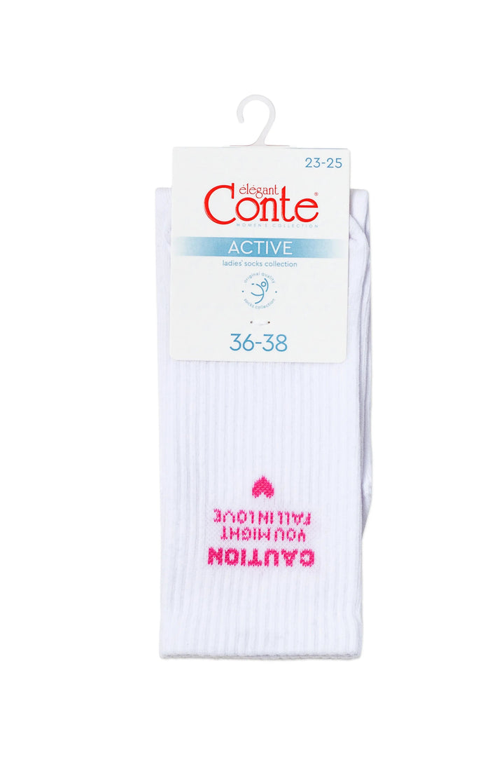White socks with pink text on a white background, featuring the brand 'Conte'.