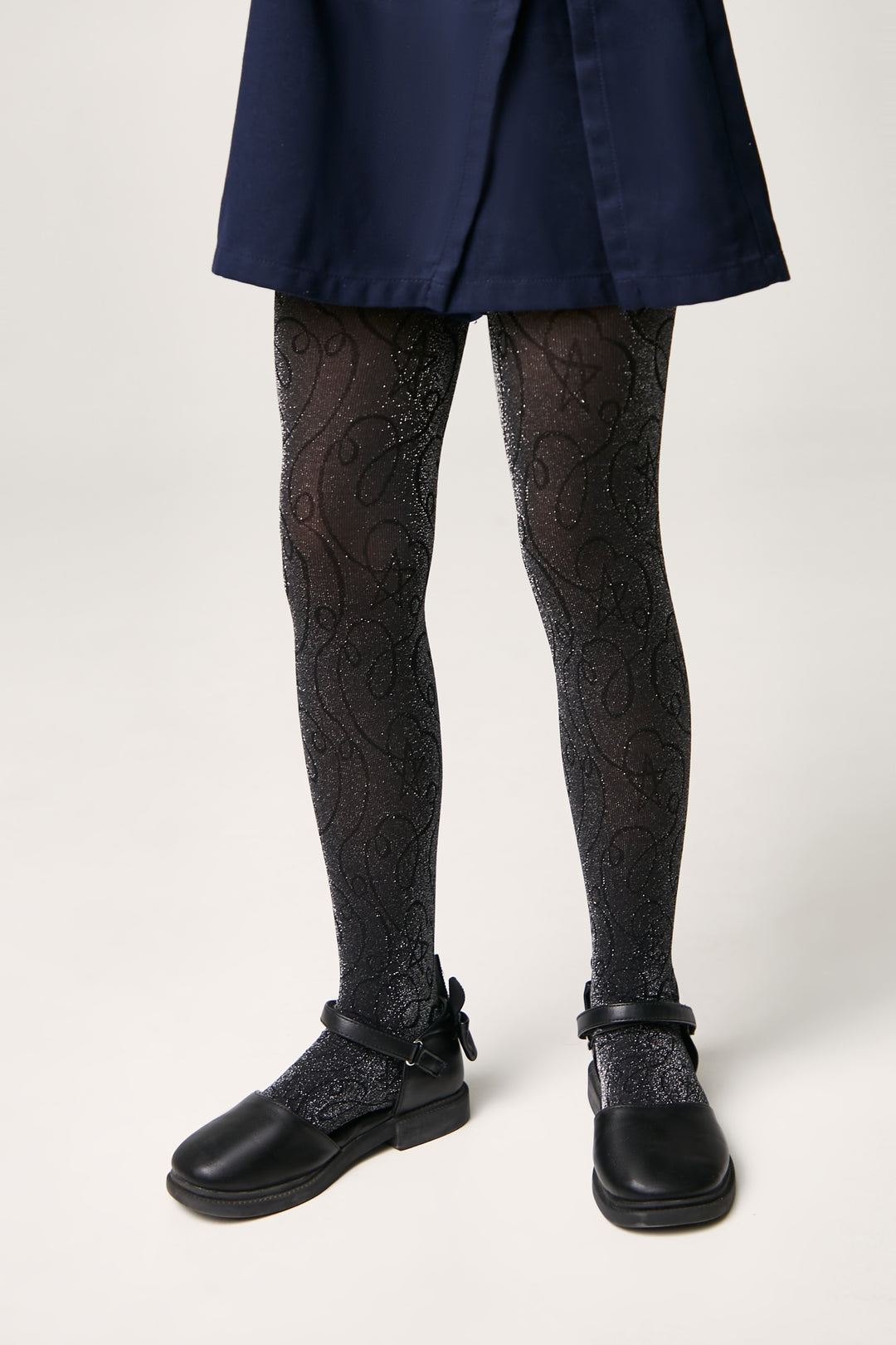 #color_nero-black