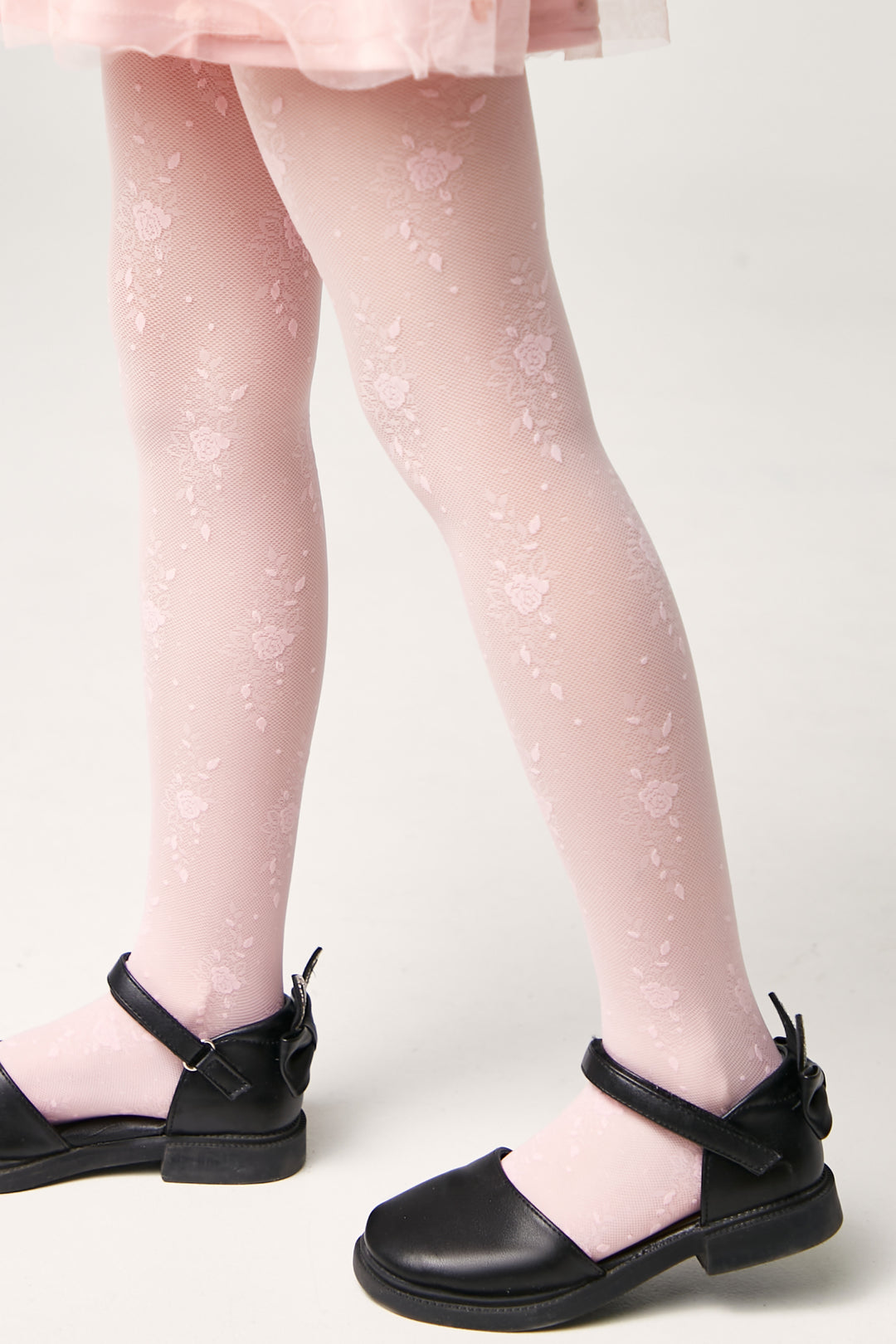 #color_light-pink