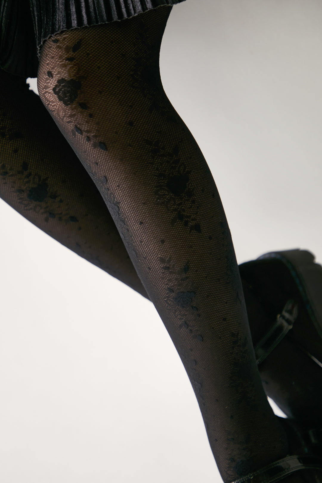 #color_nero-black