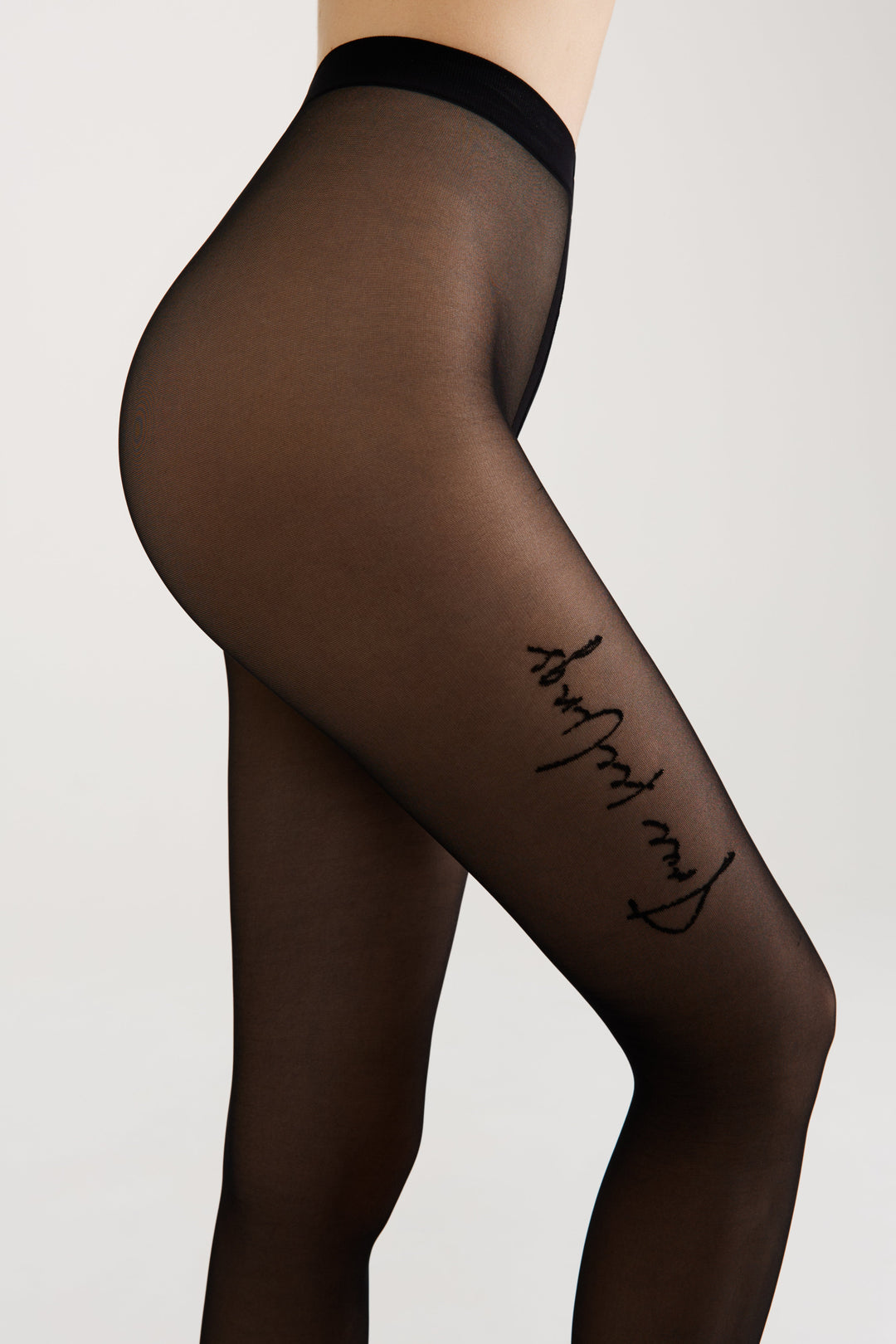 #color_nero-black