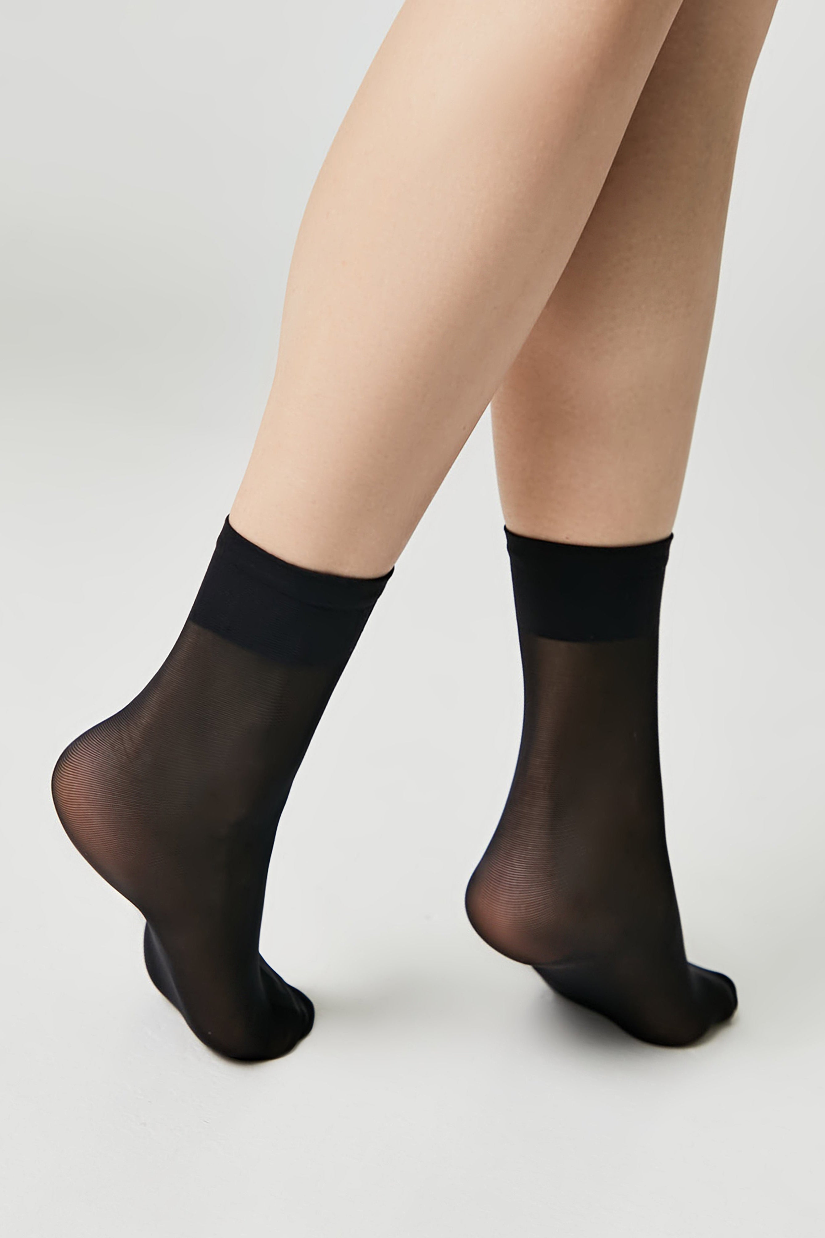 #color_nero-black