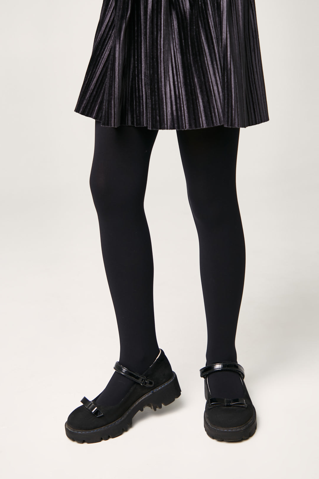 #color_nero-black