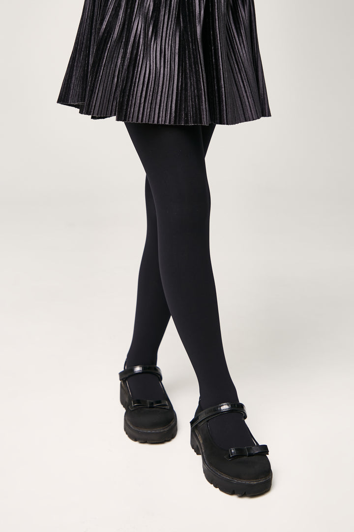#color_nero-black