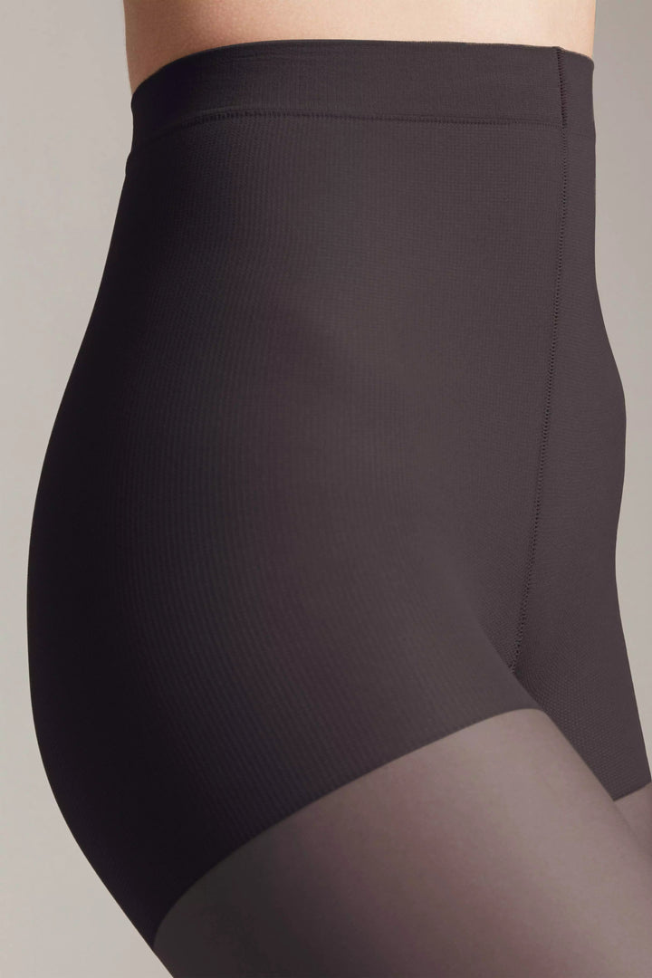 #color_nero-black