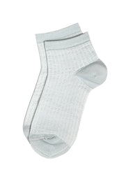 Pair of light gray ankle socks on a white background #color_light-gray