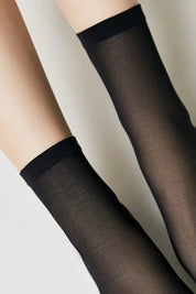 #color_nero-black