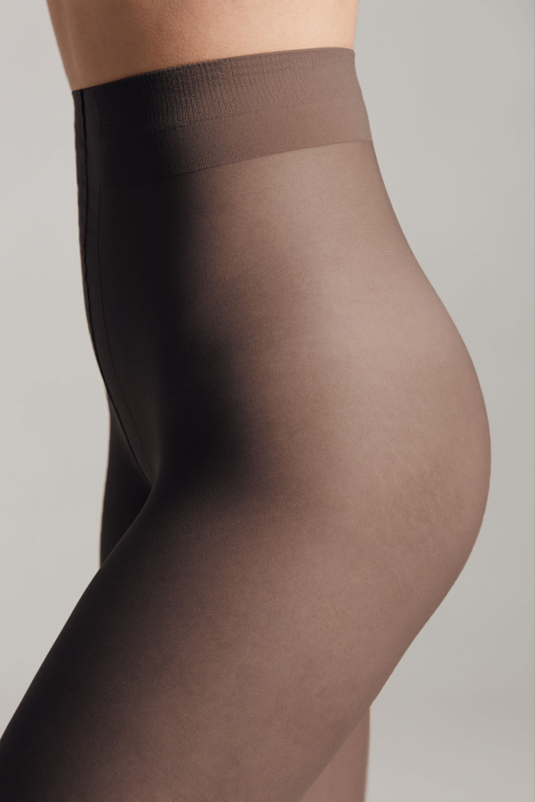 #color_nero-black